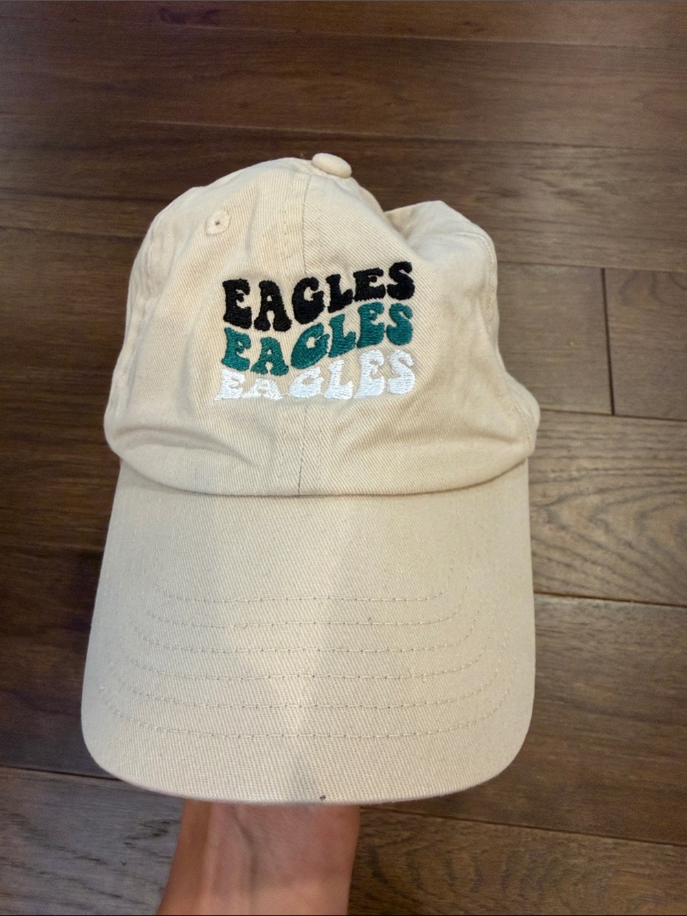 Philadelphia Eagles Embroidered Retro Logo Tan Baseball Baseball Hat - C11-510